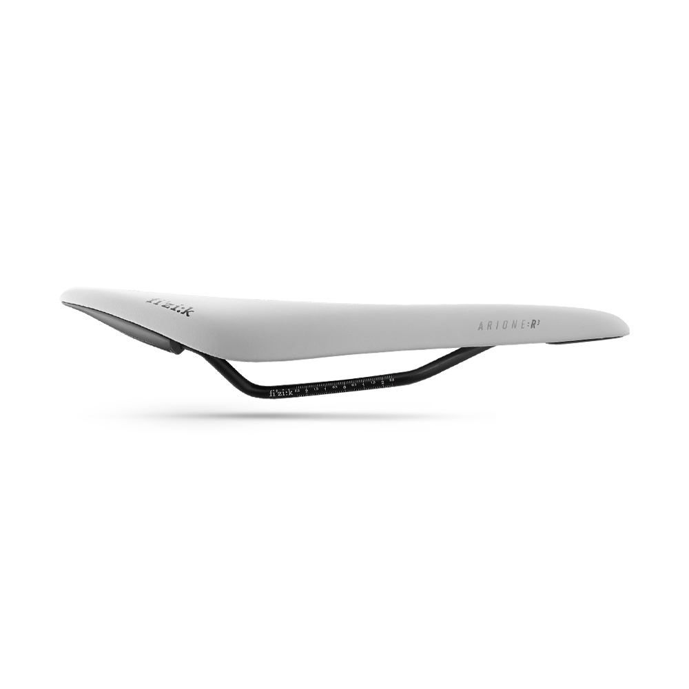 Open road cycling saddle Arione R3 Open White Fizik