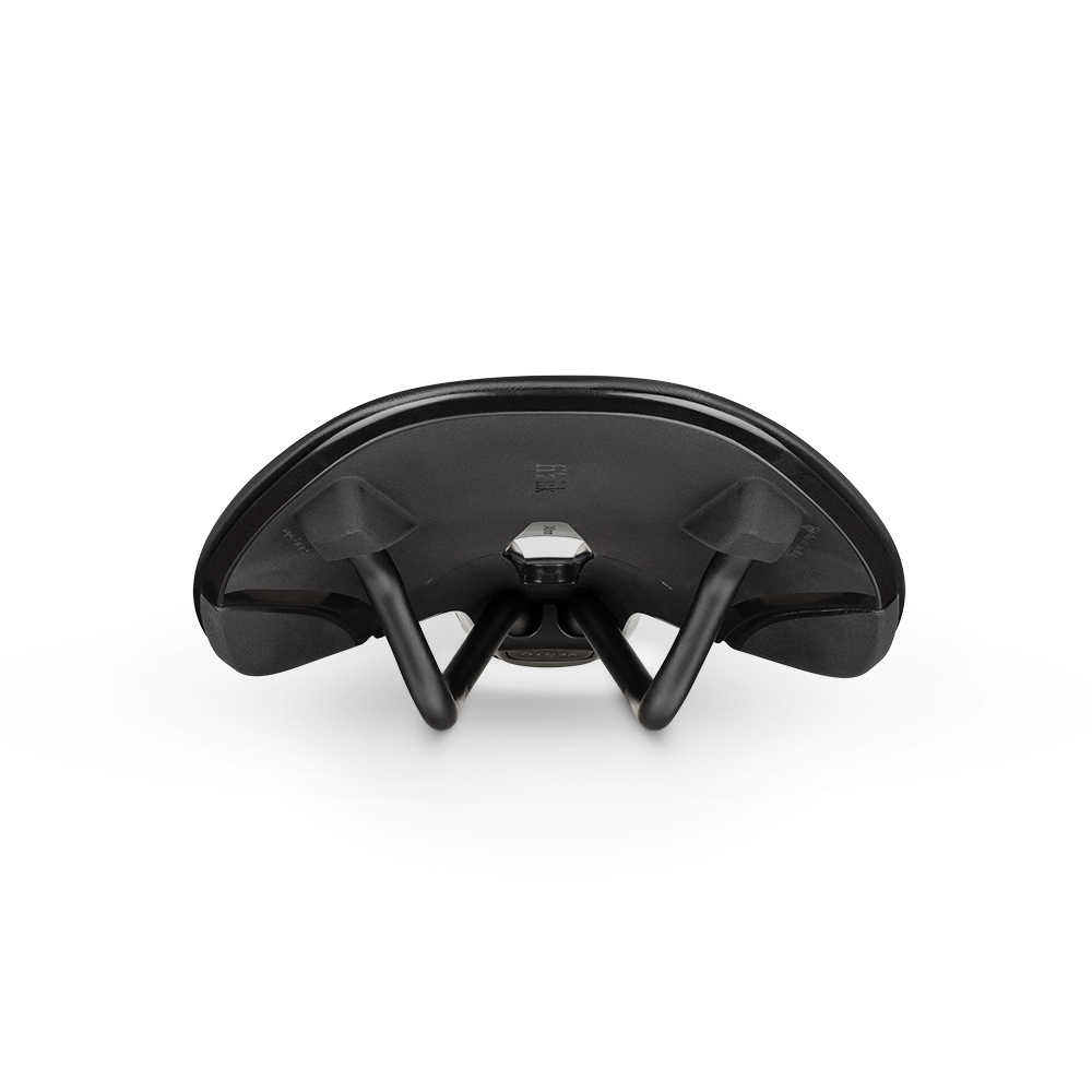 Low profile and durable cycling Saddle - Antares R5 - Fizik