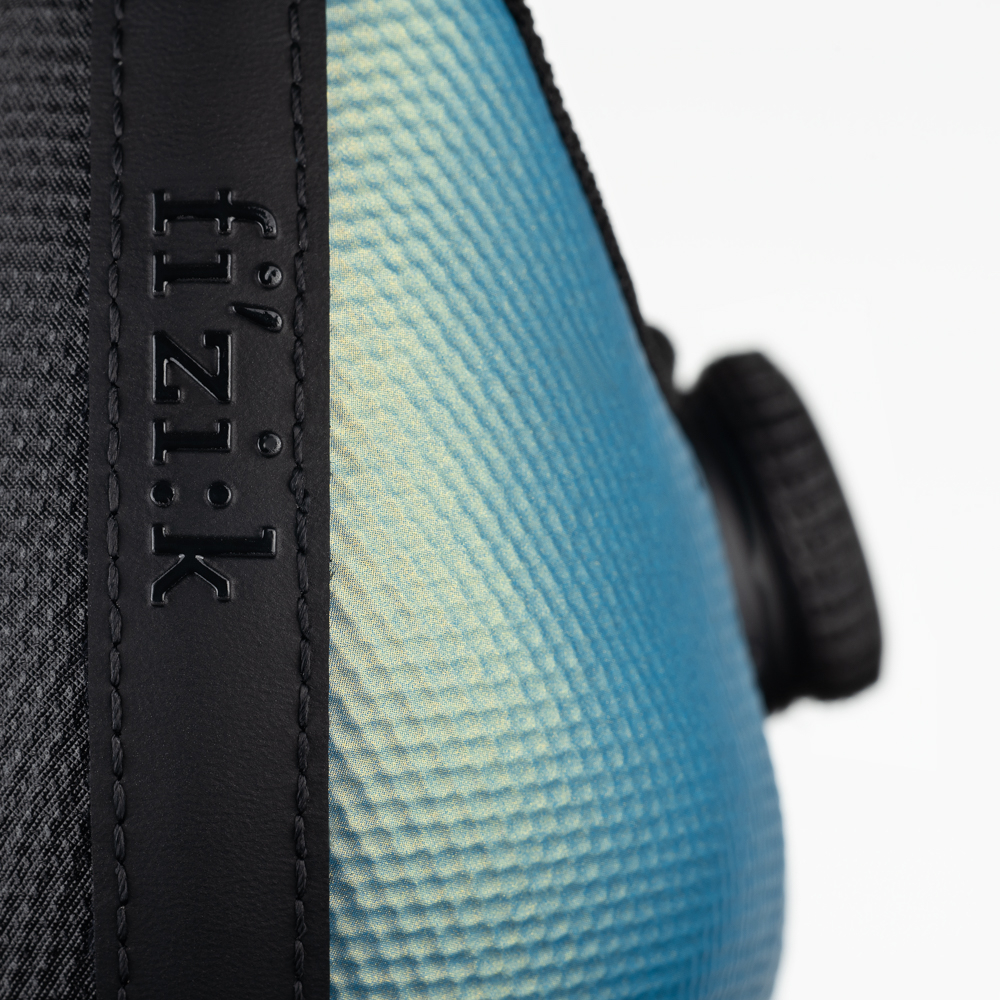 Tempo Decos Carbon Iridescent - Fizik - Carbon road bike shoes