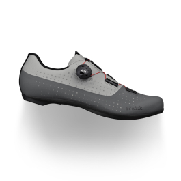 Performance road cycling shoes Tempo Overcurve R4 Fizik