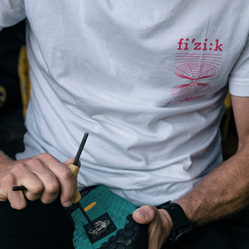 fizik gravita apparel t shirt casual