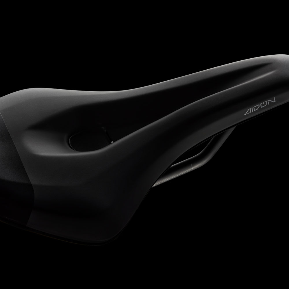 fizik-pedal-assisted-all-mountain-saddle-terra-aidon