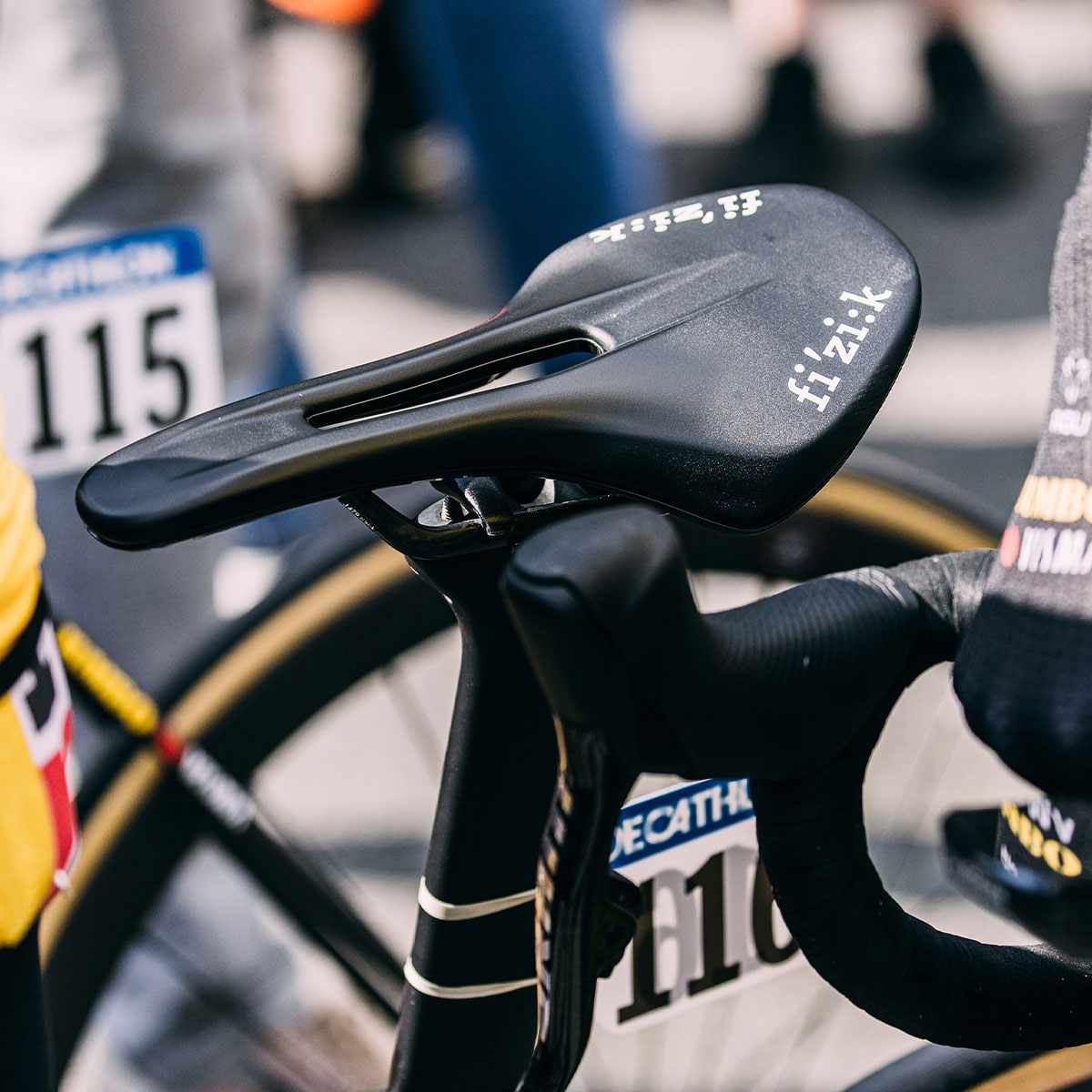 High performance racing cycling Saddle - Antares R1 - Fizik